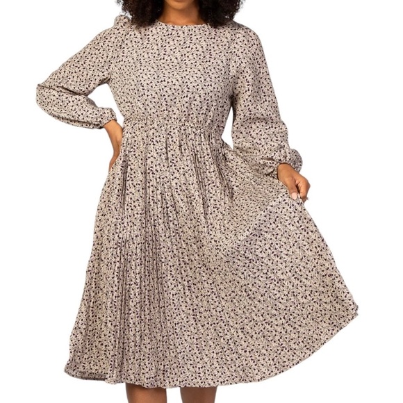 Hayden Dresses Hayden Los Angeles Floral Pleated Long Sleeve Midi